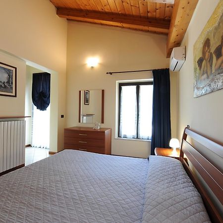 Casa Vacanze Dalmolin Hotel Valeggio sul Mincio Luaran gambar