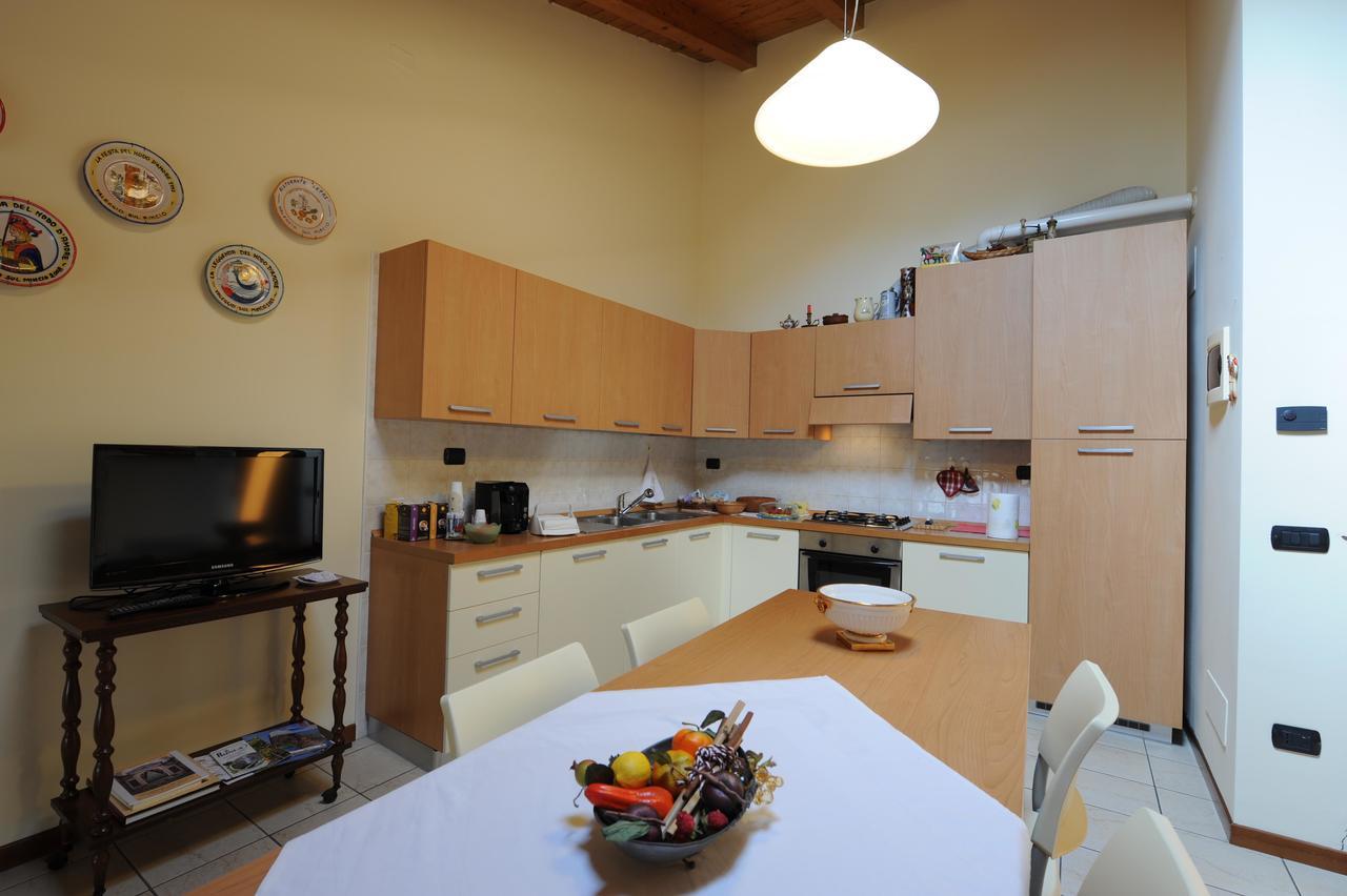 Casa Vacanze Dalmolin Hotel Valeggio sul Mincio Luaran gambar